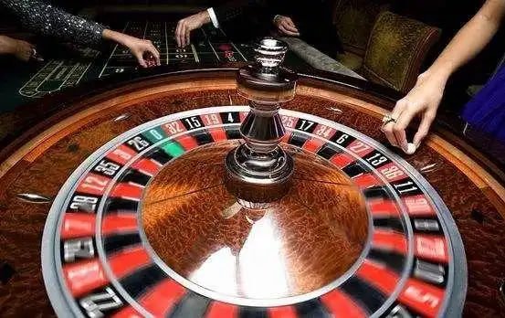 Tim keamanan melindungi data dan privasi pengguna platform comototo